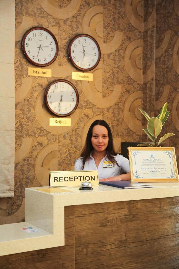Golden Palace Hotel Almaty Exteriér fotografie